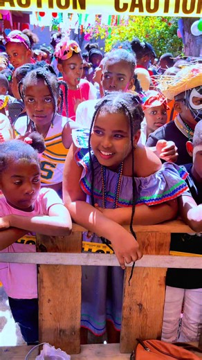 L’ambiance 🇭🇹🔥🌹#fypシ #kanaval #viral #haiti #ti̇ktok