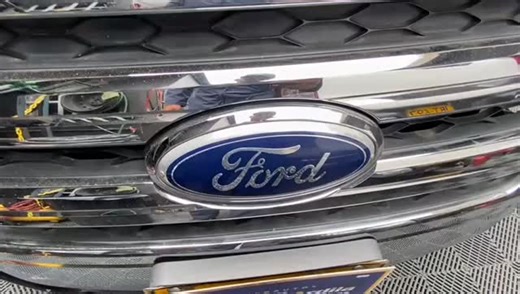 Inverautos Jhon Ardila on Instagram: "🔷SEDE BOGOTÁ🔷 🚙FORD EDGE LIMITED🚙 🚙MODELO 2013🚙 💰VALOR VENTA: $23.990.000 💰VALOR COMERCIAL: $45.000.000 ✅ VEHÍCULO ES DE ASEGURADORA ✅ ✔️Transmisión: Automática ✔️Placa par (6) ✔️Cilindraje: 3.500 cc ✔️Combustible Gasolina ✔️Cojinería en cuero ✔️Vidrios eléctricos delanteros y traseros ✔️Espejos Eléctricos ✔️Radio pantalla ✔️Mandos en el timón 🛡️Compramos o vendemos su vehículo🛡️ 🛡️Recibimos su vehículo en parte de pago🛡️ ⭕Lineas de WhatsApp⭕ 📞3