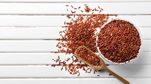 What Is The Best Method For Cooking Red Rice? - Tasting Table