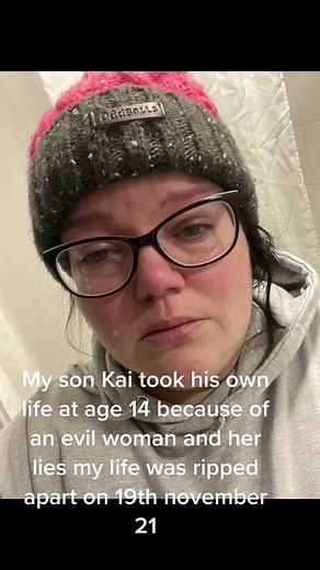 Lisa Lloyd on TikTok