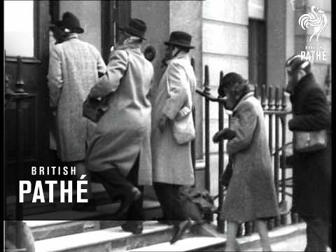 Air Raids / Public Putting On Gas Masks (1939)