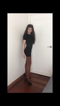 Patterned tights on a rainy day | MEL CROSS