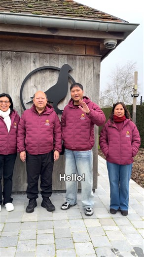 This evening at 5PM the Pattayaoneloftrace auction will start on PIPA! All top racers and ace birds in final and extra final will be sold! Get to know the team in the video! 😀 🏁A total of 12,178 pigeons from 3,510 fanciers were entered and subjected to a highly balanced training program. The Hot Spot races, ranging from 245 km up to the semi-final at 440 km, were flown at often impressive speeds, and the final over 540 km on January 10, with 5,194 pigeons at the start, was also flown under fav