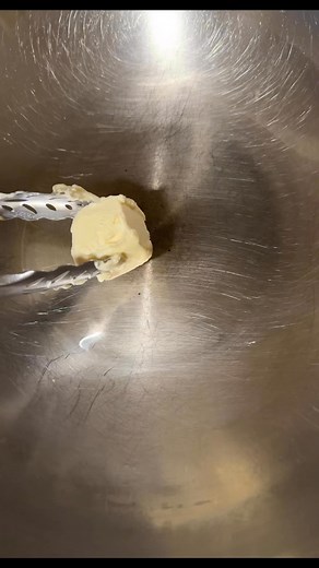 10 comments | Pan frying cod fish fillets in butter oil served with green beans and tomatoes #friedfish #cod #greenbeans #tomatoes #food #dinner | Sunflowers Seed | Facebook