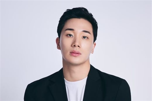 ‘Hospital Playlist’ Actor Lee Seo Jun Announces Marriage to Longtime Girlfriend - ZAPZEE - Premier Korean Entertainment Magazine