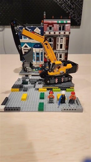 Day 2/365 of a LEGO City Story: Jett & Bob - Groundwork
