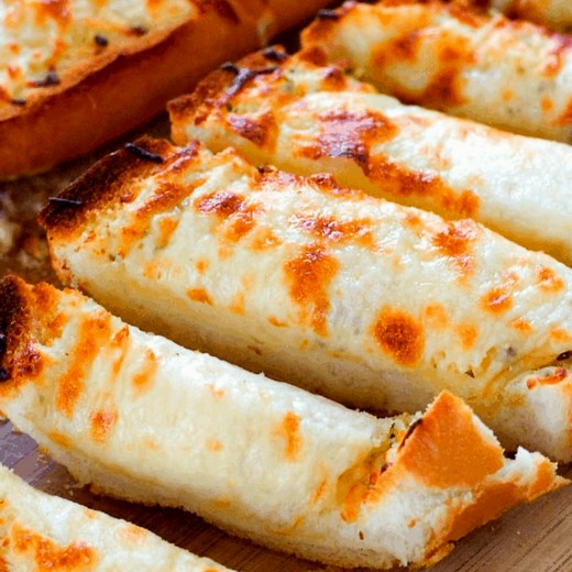 Easy Cheesy Garlic Bread - Crunchy Creamy Sweet
