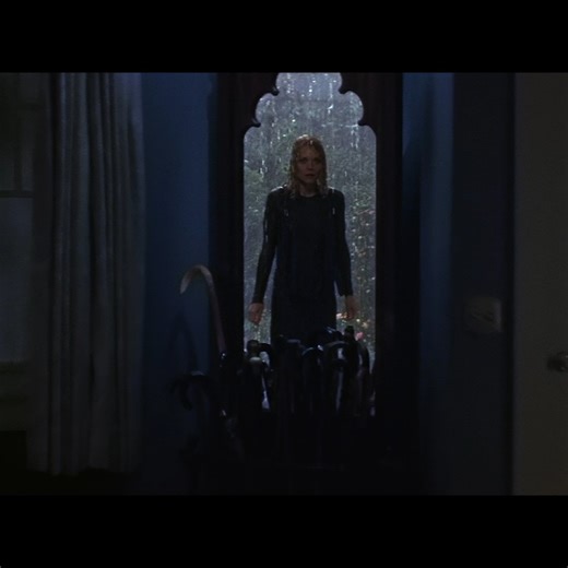 Evening viewing recommendation? On the Criterion Channel, don't miss our 2000s HORROR collection! https://bit.ly/4gTTpDx The first decade of the early '00s saw a chilling resurgence of horror cinema, with a wave of low-budget films proving that atmosphere, imagination, and thematic intelligence could produce profound dread with the most minimal of resources. This survey of DVD-era cult favorites finds both veteran masters and provocative new voices pushing the genre toward edgier, more disturbin