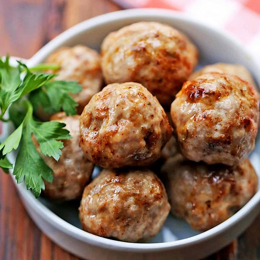 Juicy Pork Meatballs (20-Minute Recipe) - Healthy Recipes Blog