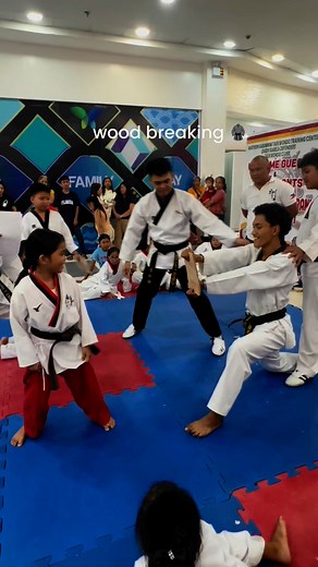 16K views · 201 reactions | Wood breaking 屢 #poomsae...