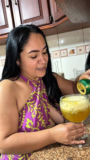 Which is better: Club or Corona 👑