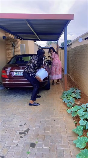 Replying to @motso i dided her #prank #revenge #couple #fun #viral #marriedlife #foryourpage #fyp