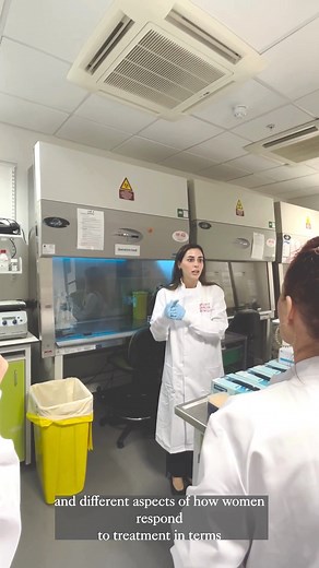 This week at King’s, Breast Cancer Now supporters met with leading scientist Dr Sheeba Irshad and Senior Clinical Research Practitioner Thanu Alaguthurai for a tour of their cutting-edge lab facilities. Funded by Breast Cancer Now, Dr Irshad’s lab focuses on finding novel immune therapies for chemotherapy resistant breast cancers, bringing together clinicians, cell biologists, immunologists and mathematicians to work together in a multi-disciplinary fashion to find better treatments for patients