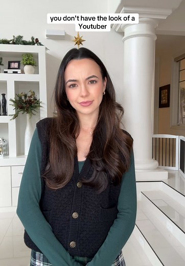 Identical Twins Sharing Their YouTube Journey