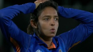 3.6M views · 10K reactions | The unfortunate no-ball that dashed India hopes  Deepti Sharma had Mignon du Preez dismissed in the final over, but it was overturned as she'd over-stepped! | ICC - International Cricket Council | Facebook
