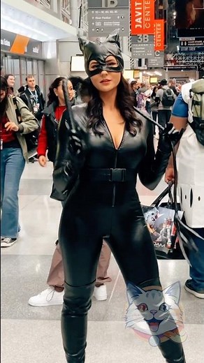 Catwoman Cosplayer