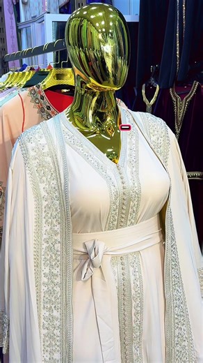 الوان هالموديلات على الصفحة 👌👸🏼😍#creatorsearchinsights #جبة #عيد #مهيبة #لباس_تقليدي_جزائري