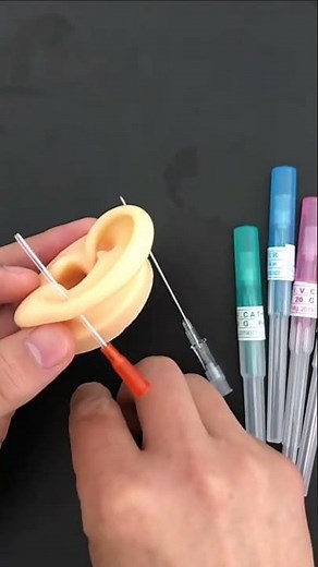 How to use Piercing Cannula Catheter Needles #piercing #bodypiercing #bodypiercer
