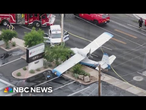Small plane makes emergency landing in Arizona