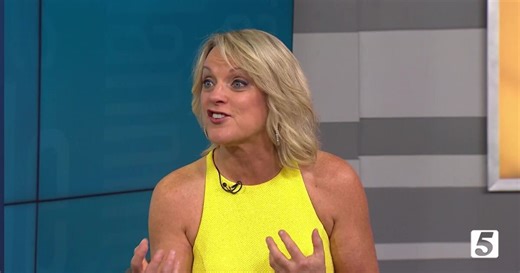 We chat with Rhonda Vincent about her new album, "Destinations and Fun Places"