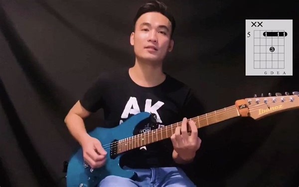 从Funk曲目CHIC— Good Times，积累和弦