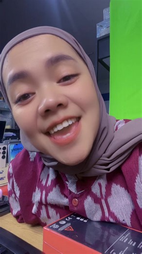 Wiwik juhri (@wiwik_07)’s videos with love you like a love song by selena gomez - s.