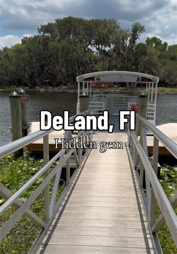 🤭🤭🤭 I found us a good one guys 😍😍😍. DeLand Florida island that you get to by ferry boat ! Take your kids, enjoy nature. Go with friends. It’s sooo nice. You can also fish a tent bikes and I believe kayaks too maybe 💁🏽‍♀️. Have you been yet??? #deland #deltona #volusiacounty #florida #hiddengems things to do with your kids