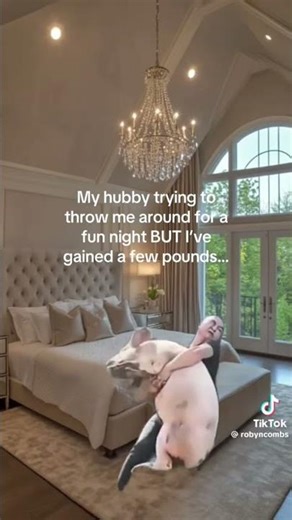 hey piggy piggy 🤣🤣😅 #funny #hillarious #facts #shorts #crackedmeup