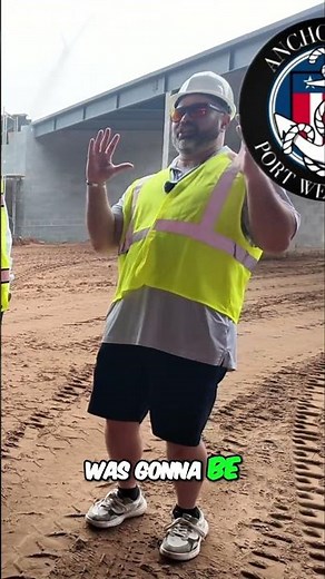 Why Amphitheater Seating Matters 👀 Floor Seats, Club Level & Boxes