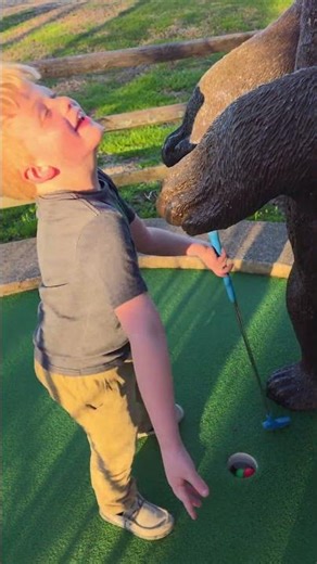 Cyan-Ejr - Event - Vinces Sports Center - Putt Putt - Head Smash