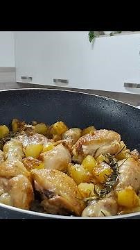 Pan-fried chicken and potatoes - Recipe