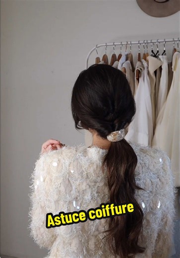 Astuce coiffure: une jolie queue de cheval pour les fêtes 🎄 #hairhack #ponytailhack #tutocoiffure #hairtok
