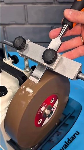 the process of sharpening a wood chisel