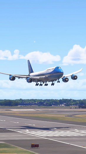 423K views · 5.2K reactions | Amazing Air Force One landing on Windy day in New York #aviation #usa #airforceone #newyork | IronGaming | Facebook