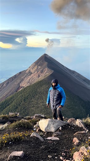 FERNANDO OLVERA on Instagram: "📍 volcán Acatenango"