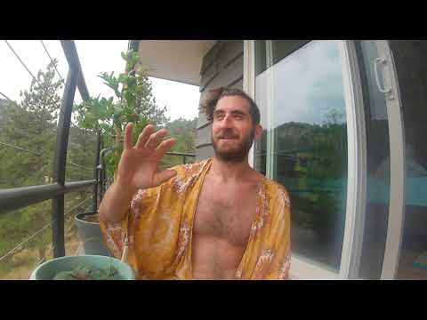 Why I mostly wear women's clothing and how to be comfortable with who you are.