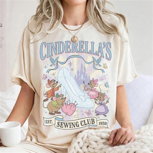 Retro Cinderella Sewing Club Shirt, Gus Gus Jaq Mouse Tee, Glass Slipper Princess T-shirt, Disneyland Trip Outfit, Disney Vintage Tee - Etsy