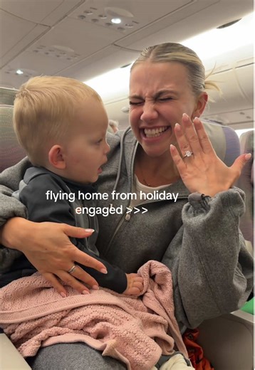 Rio looks so done 🤣😭 #imengaged #friends #monicageller #engaged #flyinghome