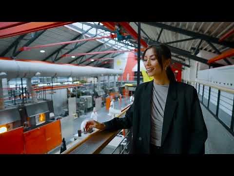 Inside The Glass Factory – Where Craftsmanship Comes to Life ✨