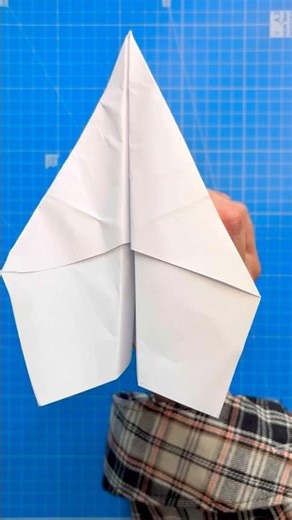 tornado spinning air plane unbelievable