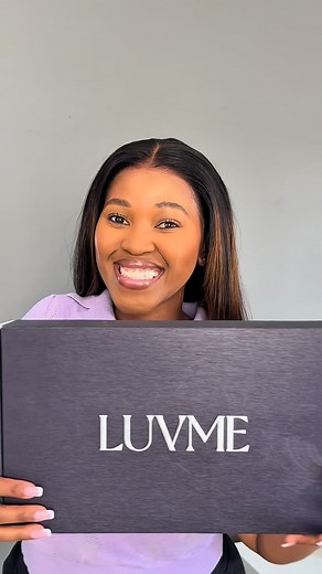 3.1K views · 1.1K reactions | BLACK FRIDAY MEGA DEALS ARE HERE! Use code FREEWIG, buy 1 get 1 free mystery wig. Over R3999 get R500 off code CG500 Over R4999 get R700 off code CG700 Over R5999 get R1000 off code CG1000 Don’t miss out shop now and slay your look this Black Friday: link in my bio. #luvmeforreal #luvmeforyou #luvmesouthafrica #luvme #premaxwigs #gluelesswigs | Vumeka Nxulu | Facebook