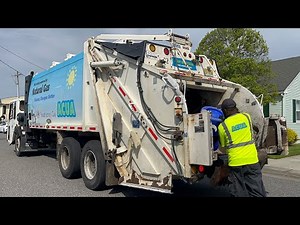 ACUA CCC Leach 2R3 rear loader garbage truck on recycle