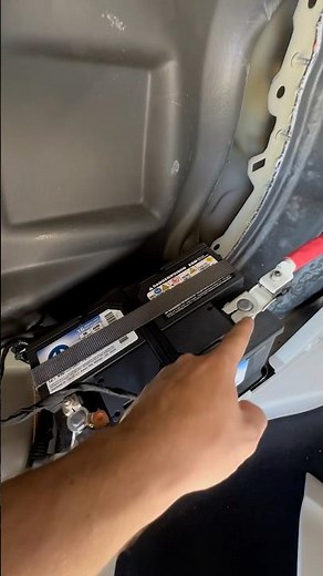 2018 Chrysler Pacifica Hybrid 12V Battery Location