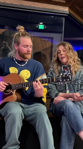 343K views · 8.3K reactions | Fresh off an 11 hour flight to LA and straight to see my fabulous pal Rita Wilson ✈️✨ | Sam Ryder | Facebook