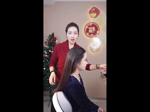 Beginners’ Go-To Updo Tutorial