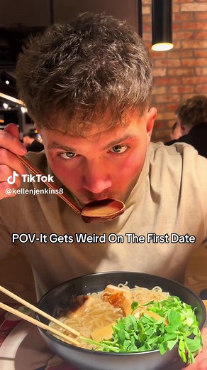 Awkward Moments on First Dates: A Hilarious POV