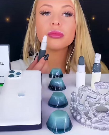 👄👄💄💄 | HunniBee ASMR