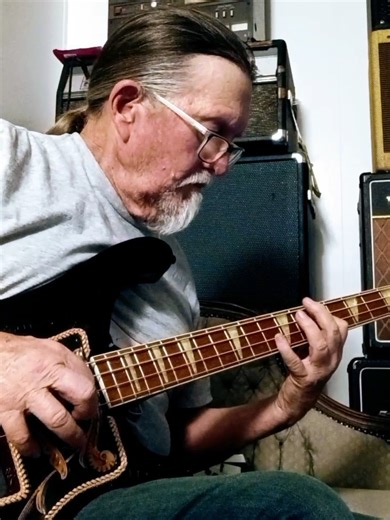 Does a Rickenbacker 4001 Make a Difference for YES?