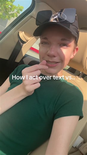 Ariana Grande Texting vs. Real Life Behavior