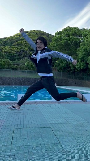 #みなと商事コインランドリー 第10話9/7(水)深夜0:30放送🧺🫧この佐久間先生には裏話が……。#福士誠治 #みなしょー